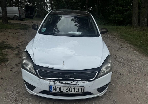 Kia Ceed cena 7400 przebieg: 133000, rok produkcji 2011 z Warszawa małe 37